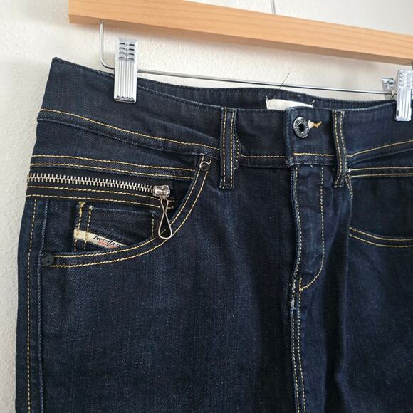 Diesel Vintage Y2K Low Rise Denim Mini Skirt Size 26 Back Slit Dark Wash - Picture 3 of 8